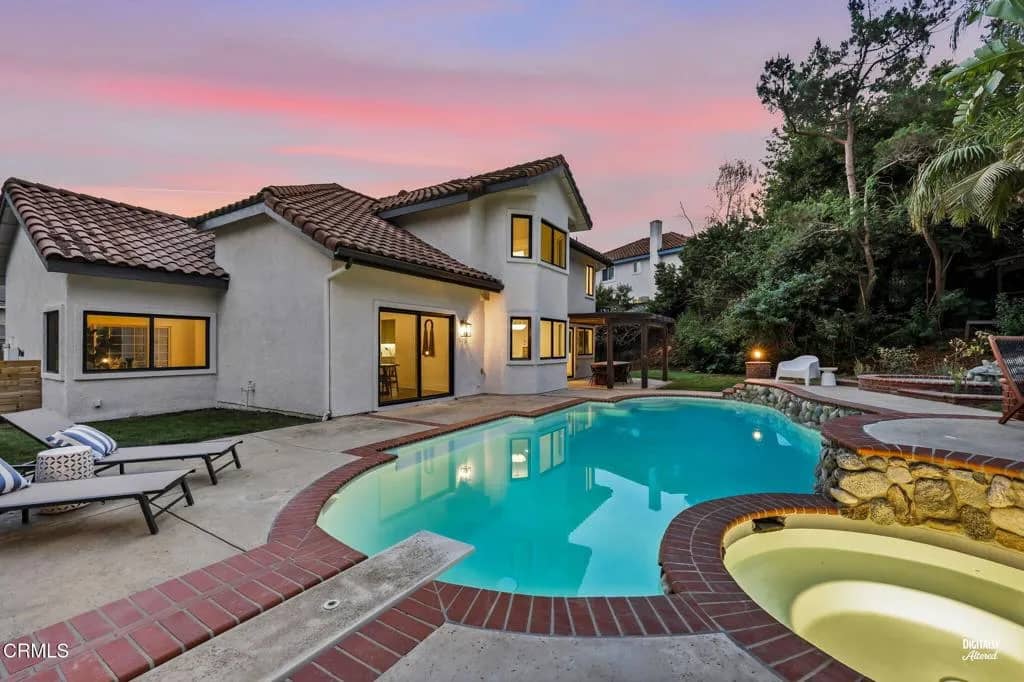 947 Golden Crest Avenue, Thousand Oaks, California, 91320