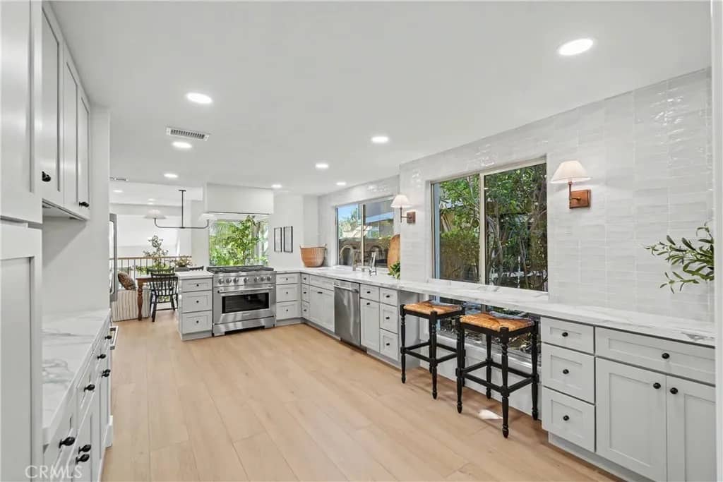 6 Canyon Ridge, Irvine, California, 92603
