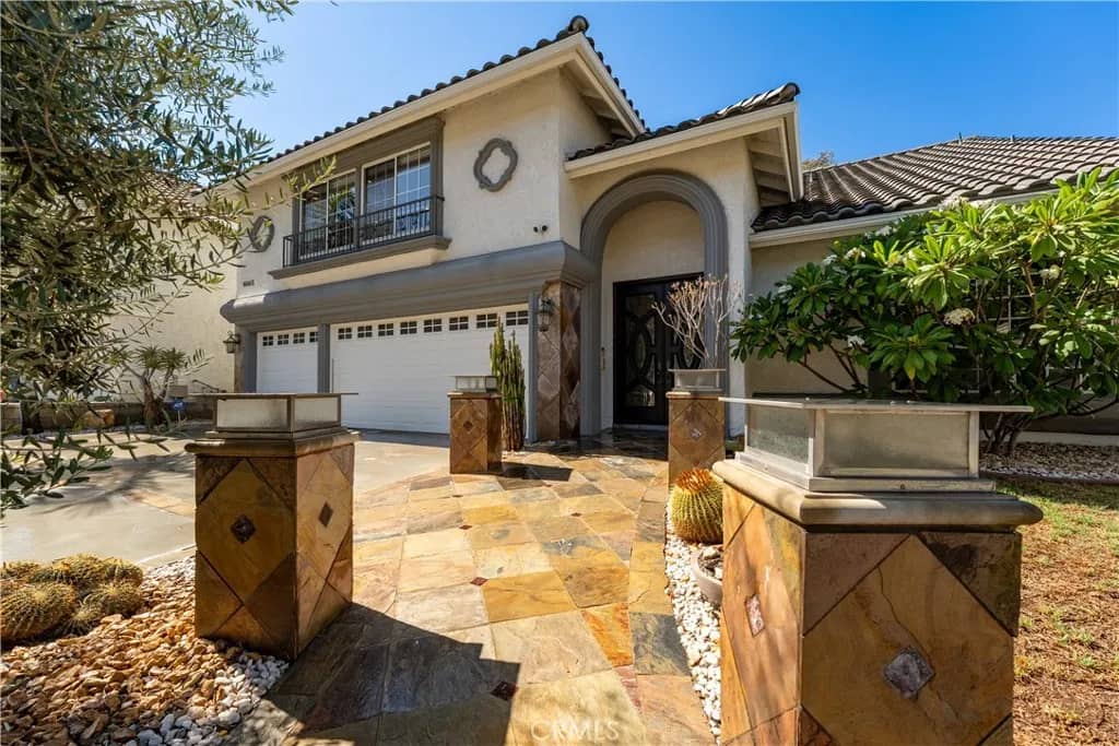 6865 E Georgetown, Anaheim Hills, California, 92807