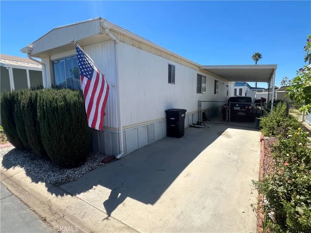 1150 N Kirby 53, Hemet, California, 92545