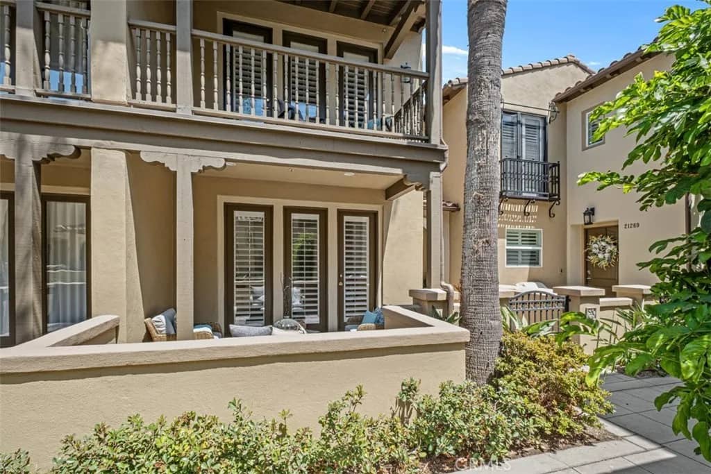 21265 Baeza Circle, Huntington Beach, California, 92648