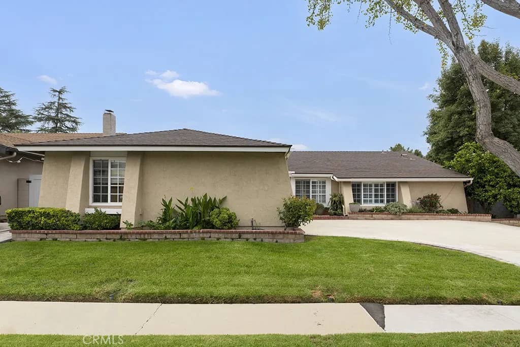 2880 Barnes Street, Simi Valley, California, 93065