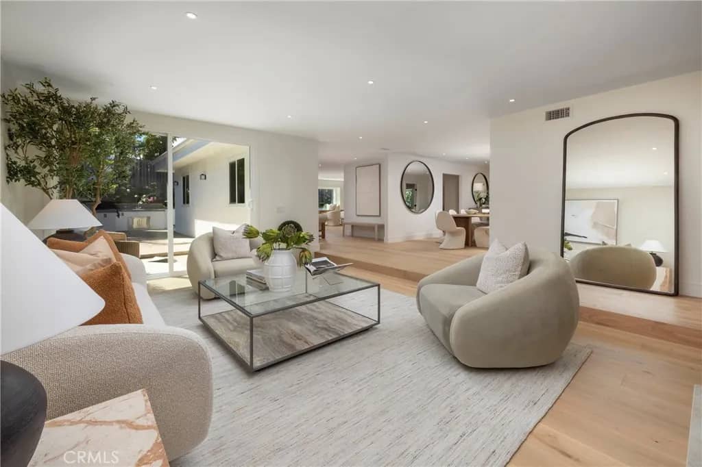 19281 Sierra Cadiz, Irvine, California, 92603