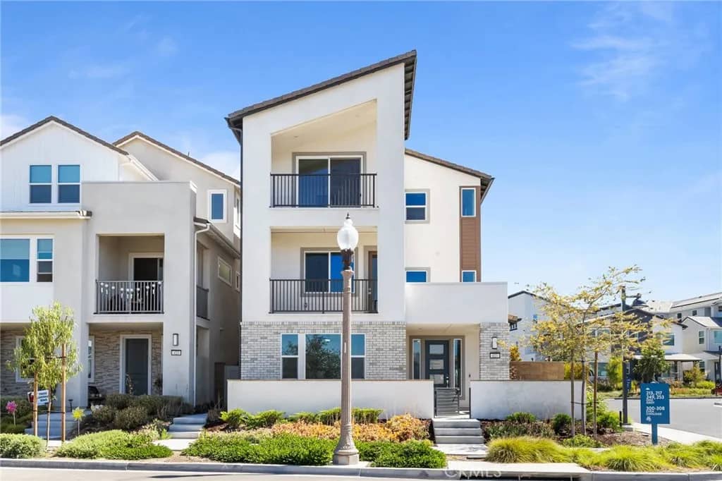 427 Flycatcher, Irvine, California, 92618