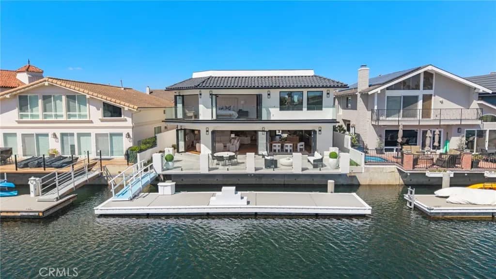 4042 Figaro, Huntington Beach, California, 92649
