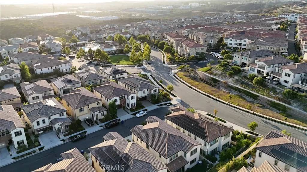 2060 Aliso Canyon, Lake Forest, California, 92610