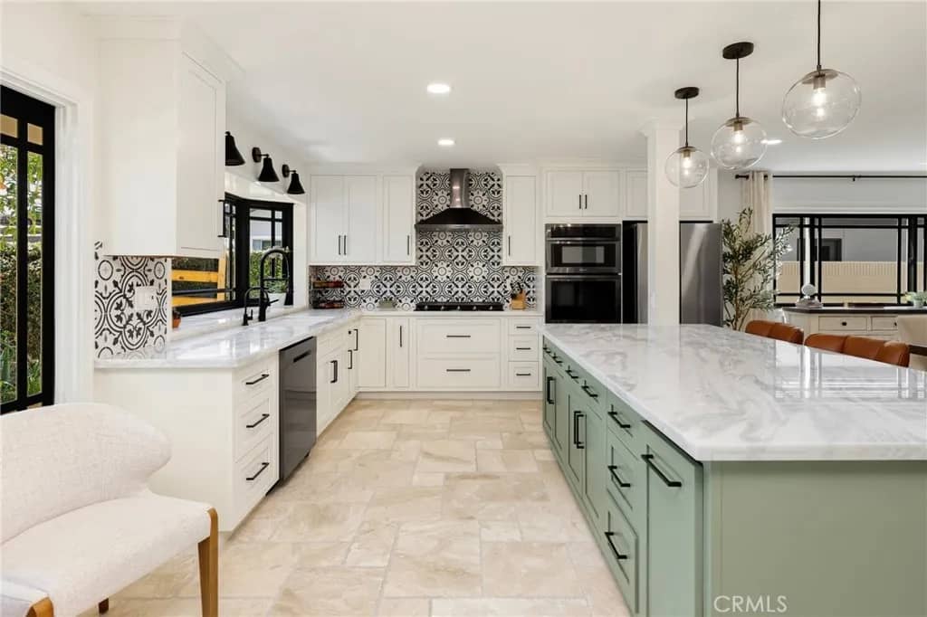21052 Amberwick Lane, Huntington Beach, California, 92646