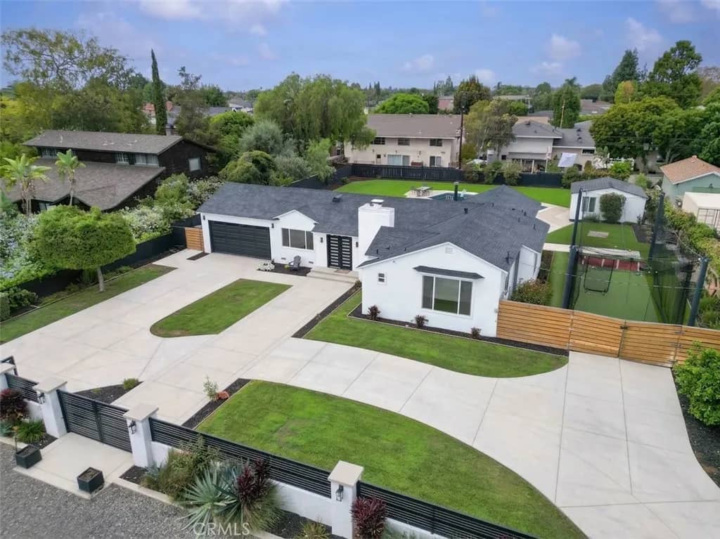 13081 Prospect Avenue, North Tustin, California, 92705