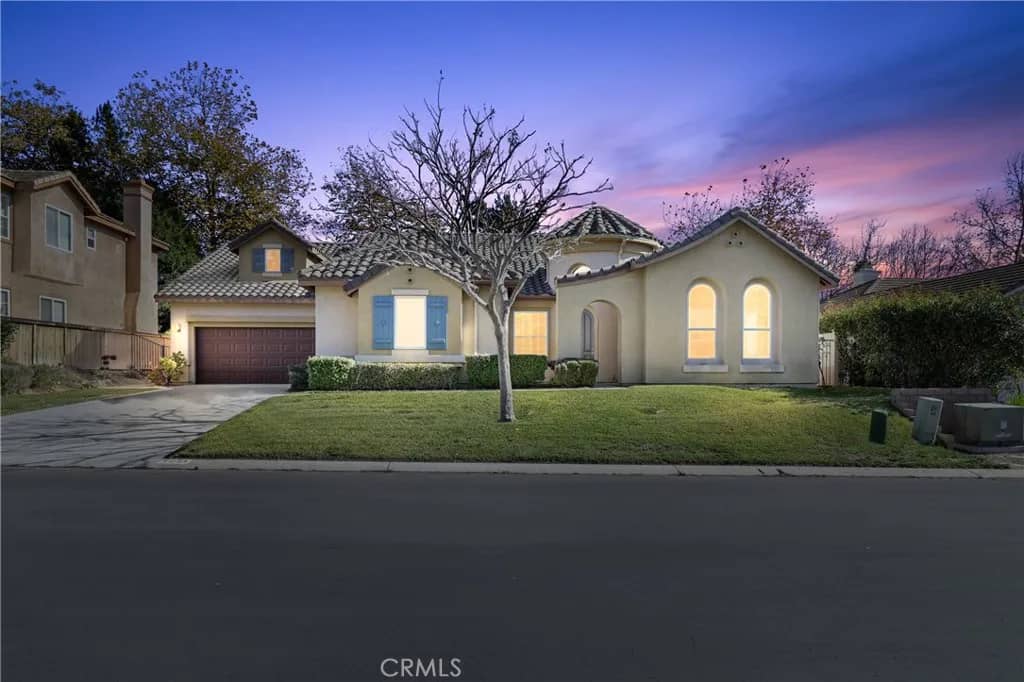 1031 Inverlochy Drive, Fallbrook, California, 92028